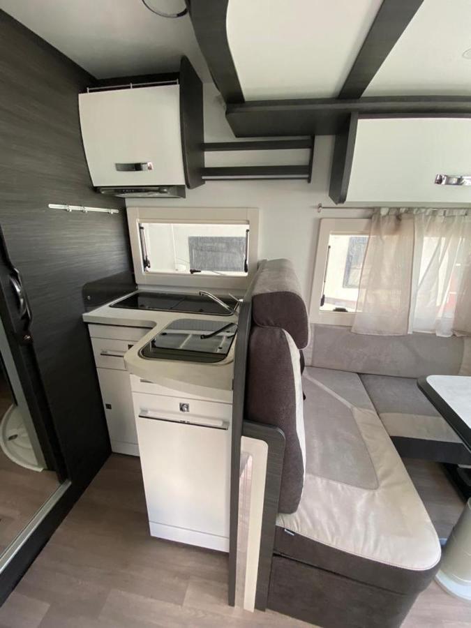 Camping Magnifica Autocaravana Adria Matrix Axess 670sl